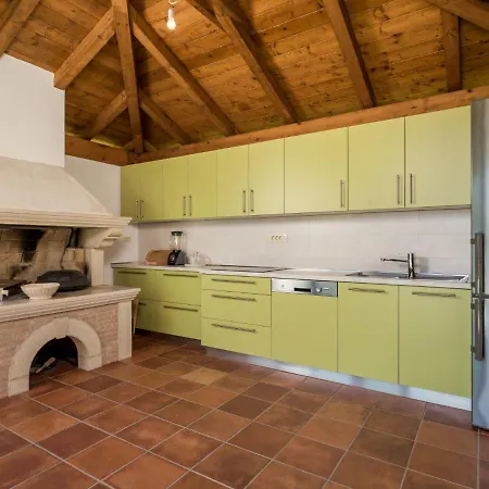 Alpeza By Interhome *